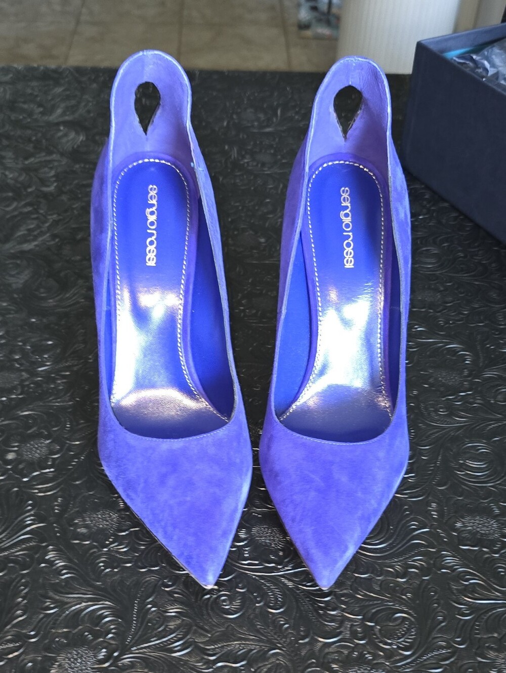 Sergio Rossi Vibrant Blue-Purple Suede Pointed Pumps